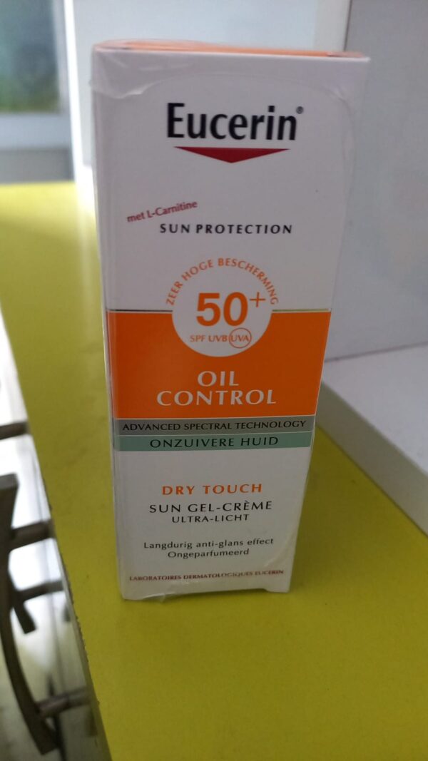 eucerin oil control spf50+